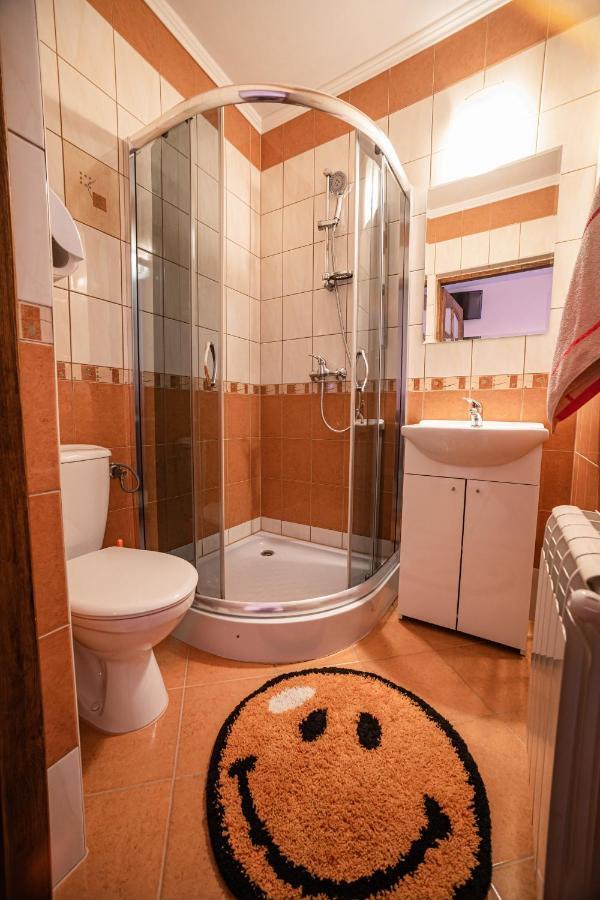 Noclegi U Ilony Czarna Gora Bagian luar foto